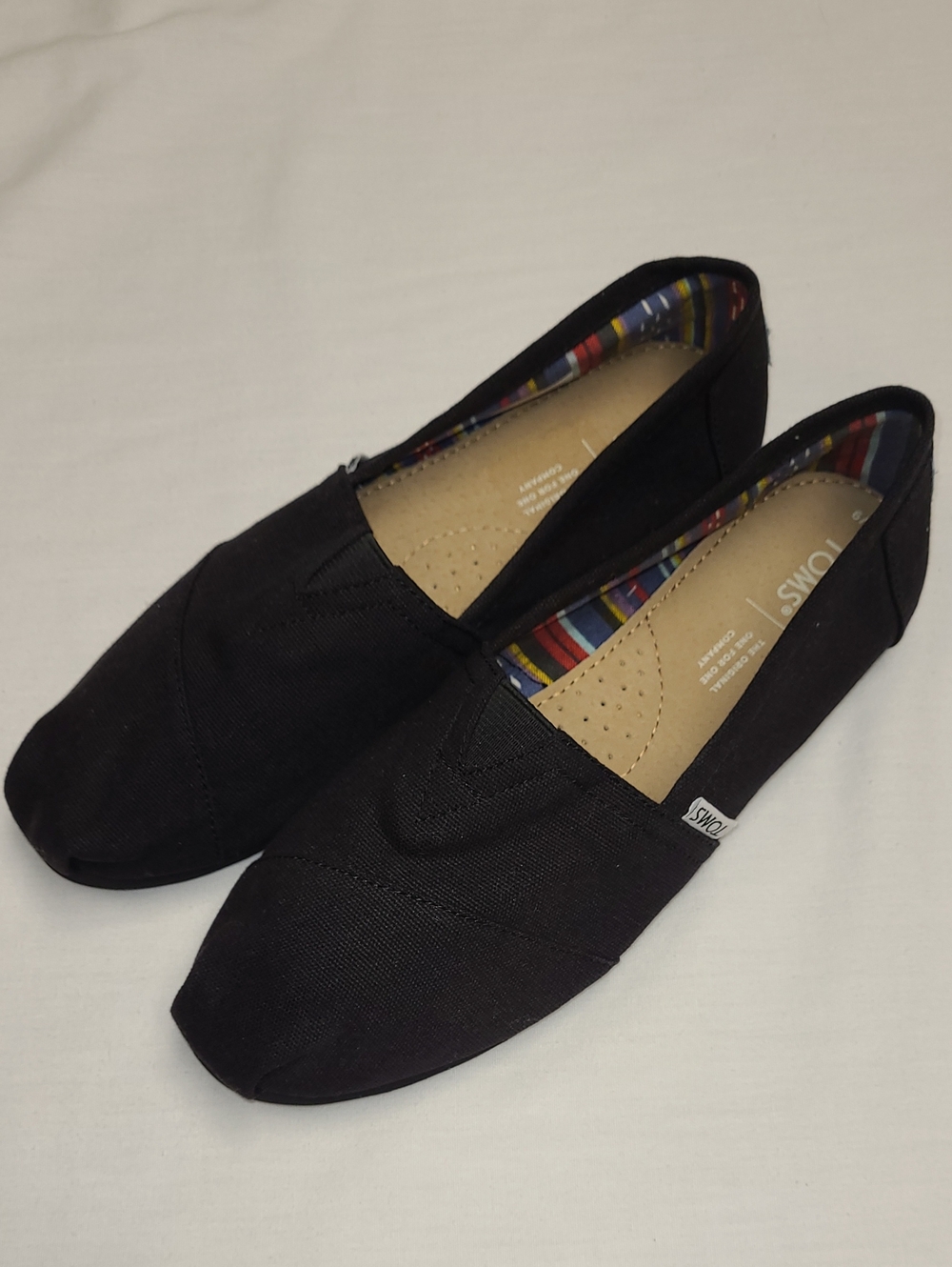 Toms Womens  Black Classic Alpargata Canvas Slip-On Flats with Striped Lining
